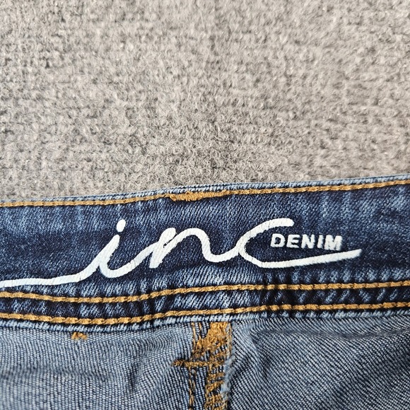 INC International Concepts Curvy Capri Jeans Dark Wash Embroidered Blue Size 0 - Picture 8 of 15